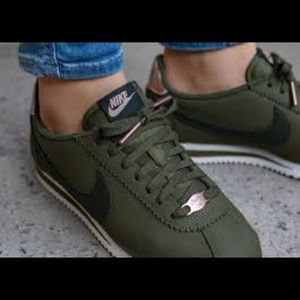 Nike Cortez Olive Green - Women’s 8